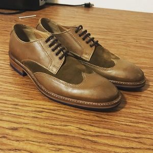 Kenneth Cole wingtip tan dress shoes